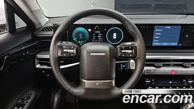 Hyundai Grandeur Hybrid 2023 — Photo 22/34