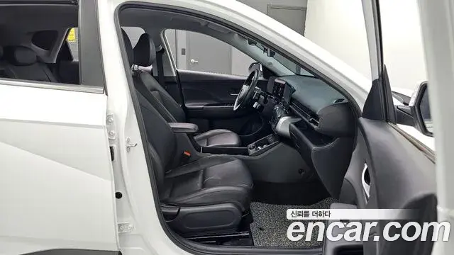 Hyundai Kona Hybrid 2024 — Photo 17/20