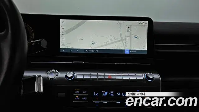 Hyundai Kona Hybrid 2024 — Photo 12/20