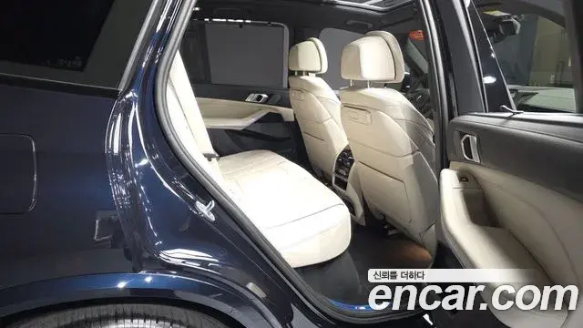 BMW X5 2025 — Фото 12/20