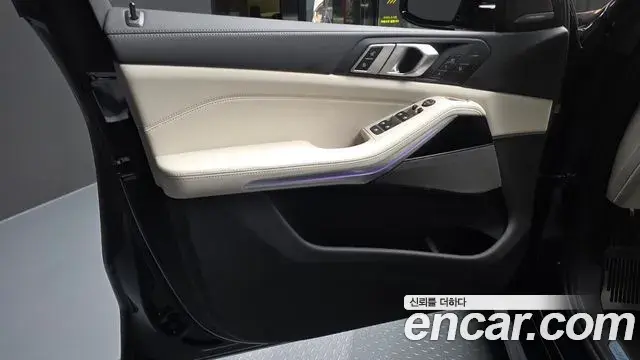 BMW X5 2025 — ფოტო 20/33