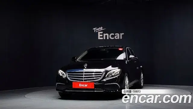 Mercedes-Benz E-Class 2020 — Фото 3/20