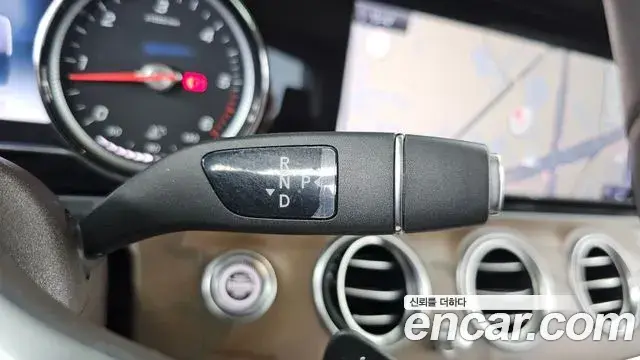 Mercedes-Benz E-Class 2020 — Фото 9/20