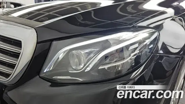 Mercedes-Benz E-Class 2020 — Şəkil 3/33