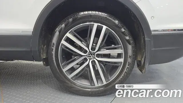 Volkswagen Tiguan Allspace 2022 — Photo 26/31