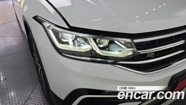 Volkswagen Tiguan Allspace 2022 — Photo 27/31