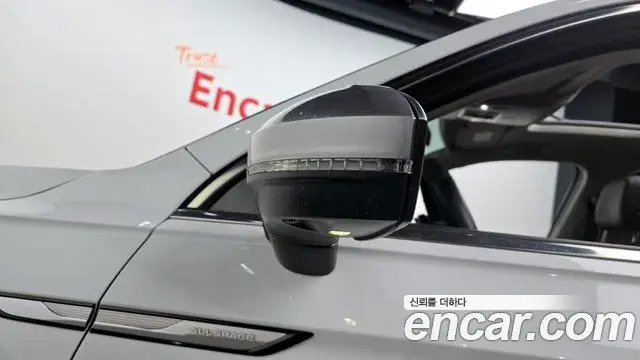 Volkswagen Tiguan Allspace 2022 — Photo 1/31