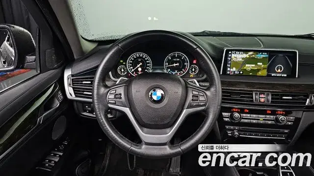 BMW X6 2018 — ფოტო 11/20