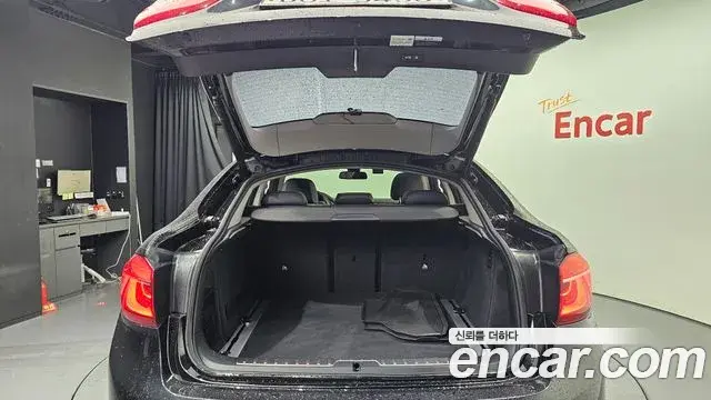BMW X6 2018 — ფოტო 10/20