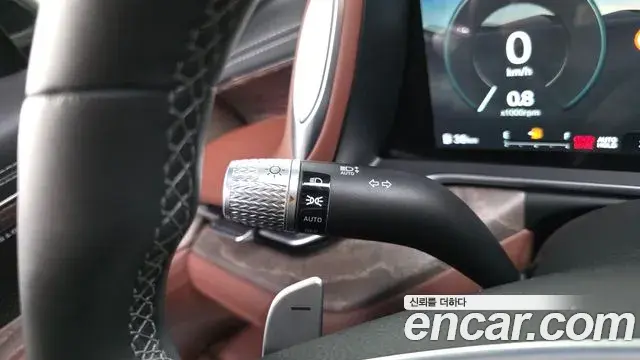 Genesis G90 2022 — Şəkil 26/39