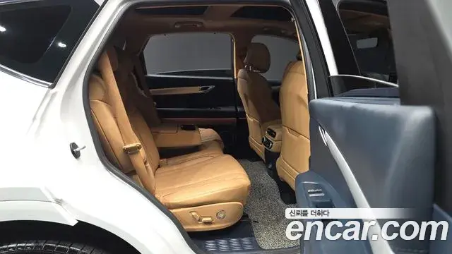 Genesis GV80 2023 — ფოტო 32/34