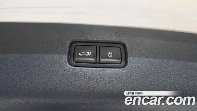 Genesis GV80 2023 — ფოტო 26/34