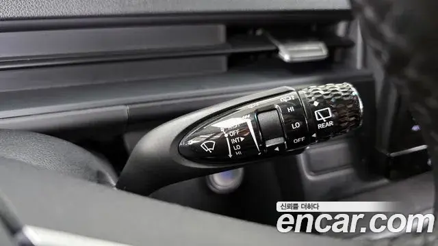 Hyundai Staria 2022 — ფოტო 14/30