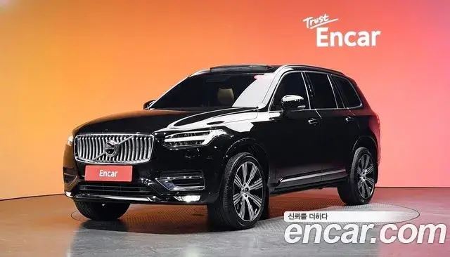 Volvo XC90 2021 — Photo 30/31