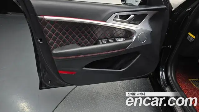 Genesis G70 2019 — Şəkil 15/33