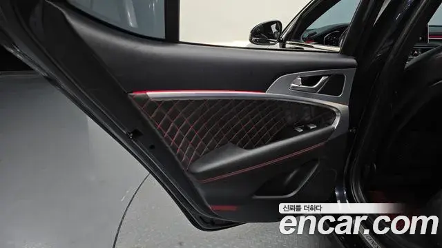 Genesis G70 2019 — Şəkil 23/33
