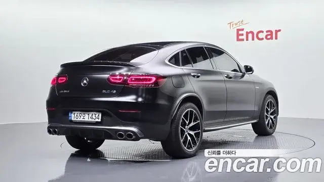 Mercedes-Benz GLC-Class 2022 — ფოტო 17/37