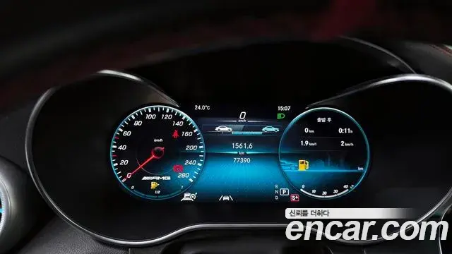 Mercedes-Benz GLC-Class 2022 — ფოტო 14/37