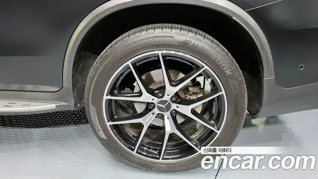 Mercedes-Benz GLC-Class 2022 — ფოტო 16/37