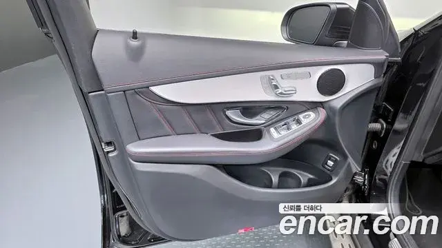Mercedes-Benz GLC-Class 2022 — ფოტო 2/37