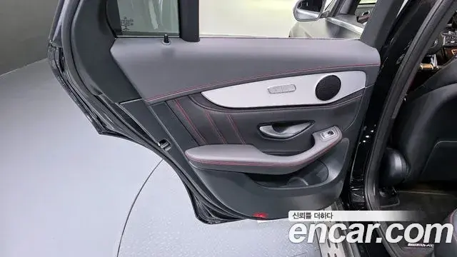 Mercedes-Benz GLC-Class 2022 — ფოტო 29/37