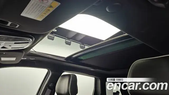 Jeep Grand Cherokee 2018 — ფოტო 13/20