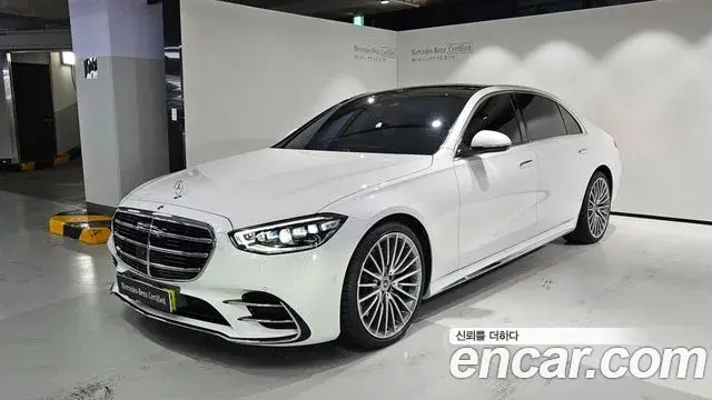 Mercedes-Benz S-Class 2025 — Photo 4/20