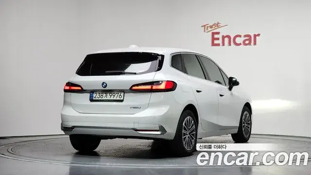 BMW 2 Series Active Tourer 2024 — Şəkil 12/20