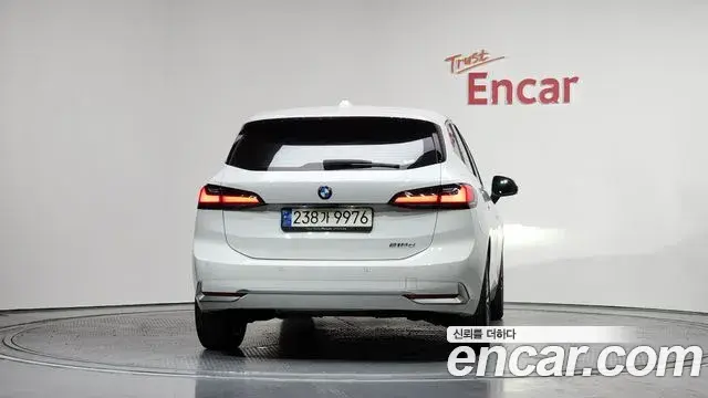 BMW 2 Series Active Tourer 2024 — Şəkil 19/20