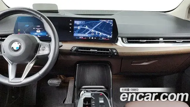 BMW 2 Series Active Tourer 2024 — Şəkil 9/20