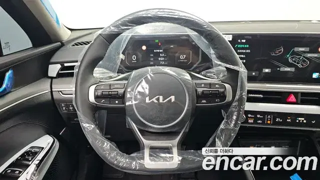 Kia K5 2026 — ფოტო 8/32