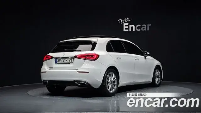 Mercedes-Benz A-Class 2020 — Фото 2/20