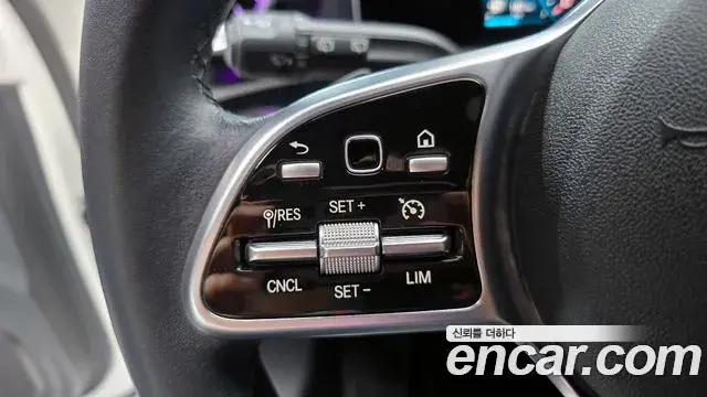 Mercedes-Benz A-Class 2020 — Фото 16/20