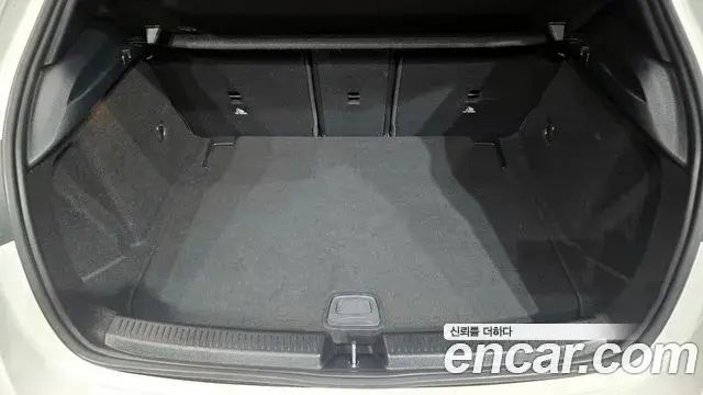 Mercedes-Benz A-Class 2020 — ფოტო 26/33