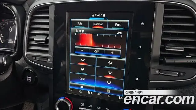 Renault Samsung QM6 2021 — Фото 18/20