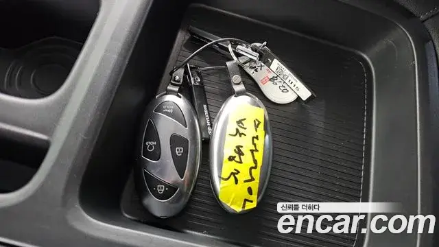 Hyundai Staria 2024 — ფოტო 5/20