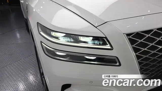 Genesis GV80 2021 — Şəkil 16/34