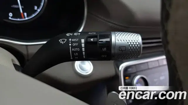 Genesis GV80 2021 — Şəkil 33/34