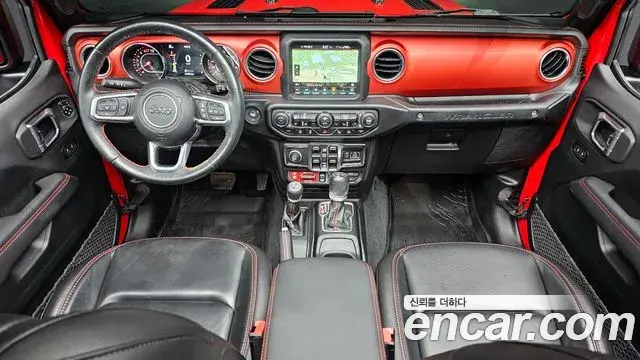 Jeep Wrangler 2021 — ფოტო 10/30