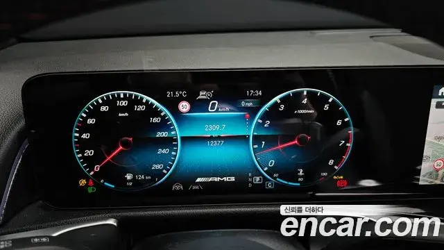 Mercedes-Benz GLB-Class 2022 — Şəkil 4/20