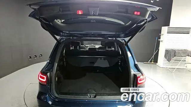 Mercedes-Benz GLB-Class 2022 — Şəkil 3/20