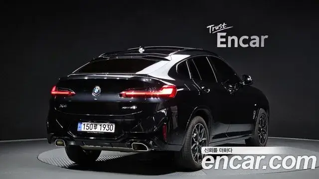 BMW X4 2024 — Фото 2/20