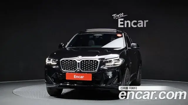 BMW X4 2024 — Фото 3/20