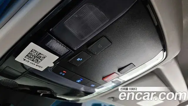 Hyundai Staria 2024 — Photo 3/20