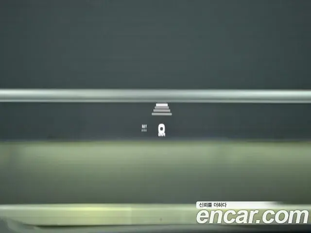 Porsche Taycan 2025 — Photo 15/20