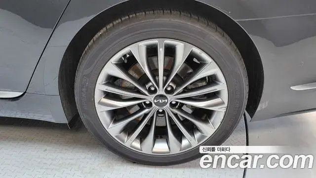 Kia The K9 2022 — Şəkil 7/31