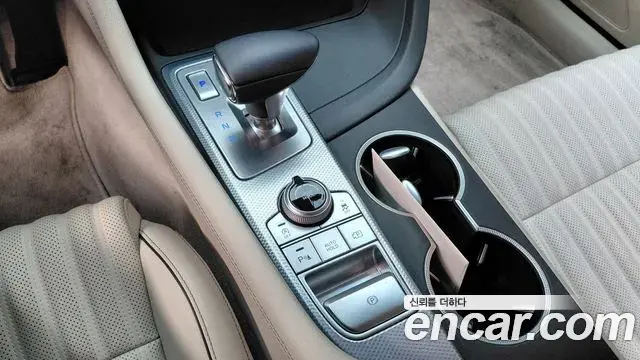 Genesis G70 2022 — Photo 3/30