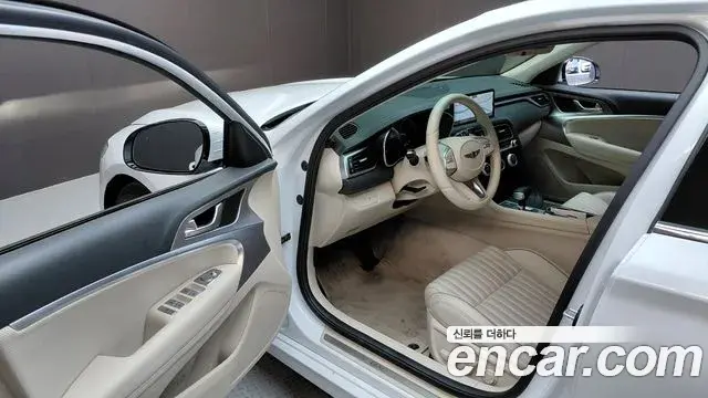 Genesis G70 2022 — Photo 20/30