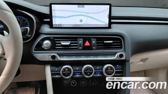 Genesis G70 2022 — Photo 22/30