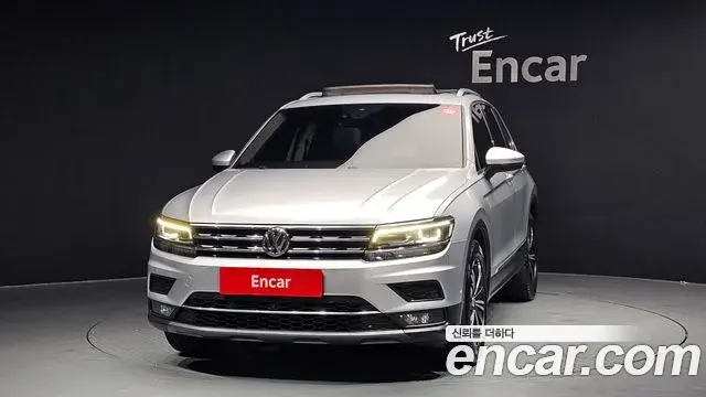 Volkswagen Tiguan 2020 — ფოტო 7/31
